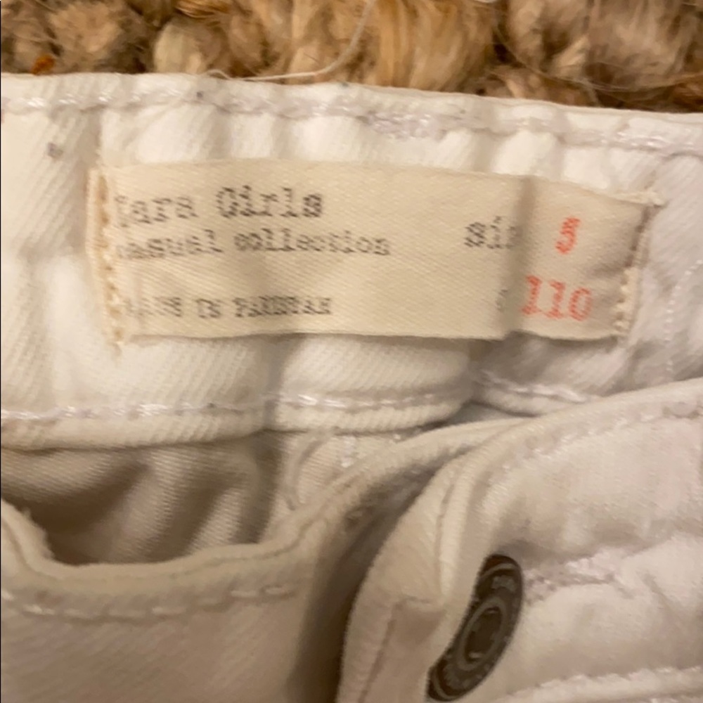 ZARA KIDS WHITE RIPPED JEANS - Picture 4 of 13
